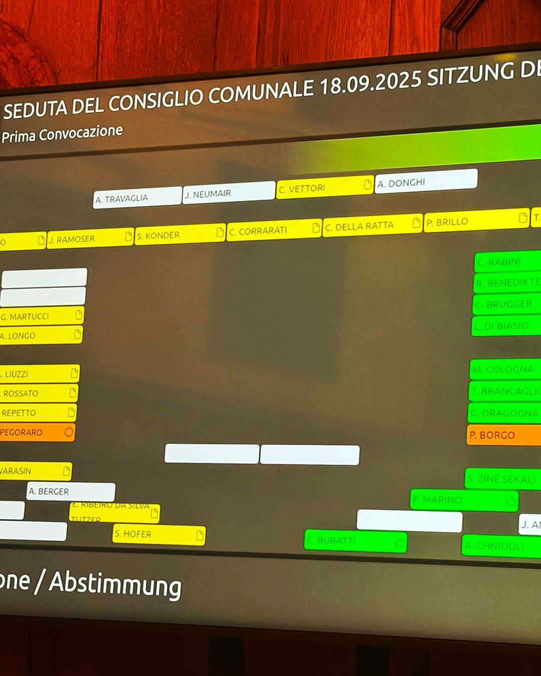 Mozione affossata a Bolzano